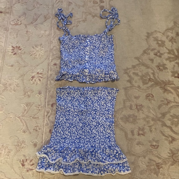 Lost + Wander Dresses & Skirts - Lost + Wander blue floral skirt and tank set